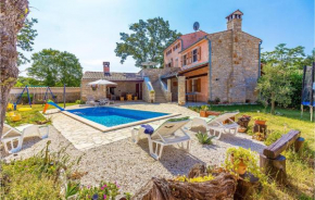 Gorgeous Home In Boduleri With Kitchen